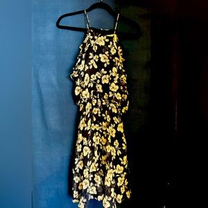 Moonriver Navy and white floral cocktail dress sz L